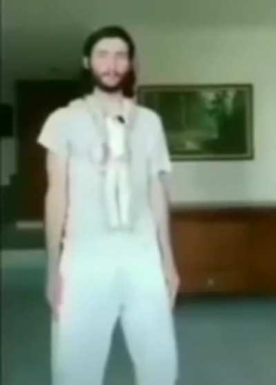 Half Life Scientist be like:
