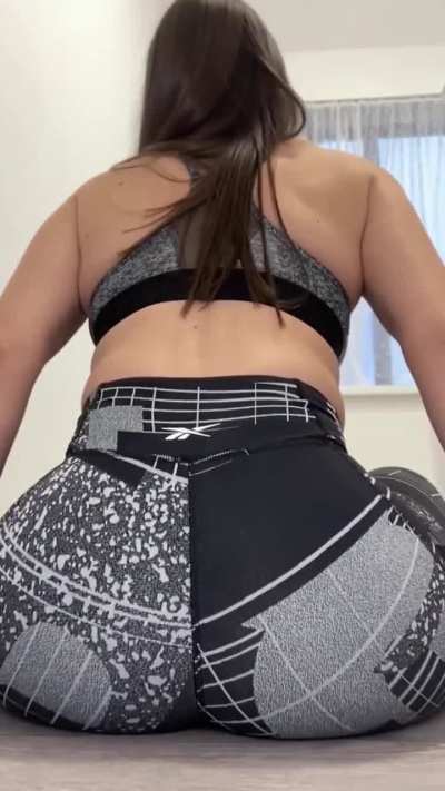 😏