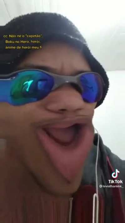 Em minha defesa eu roubei esse meme do meu amigo e n to tico teco