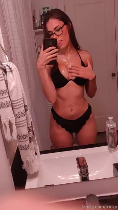 Ms_Tricky Oil
