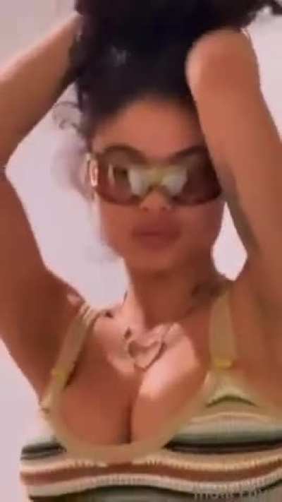 😍