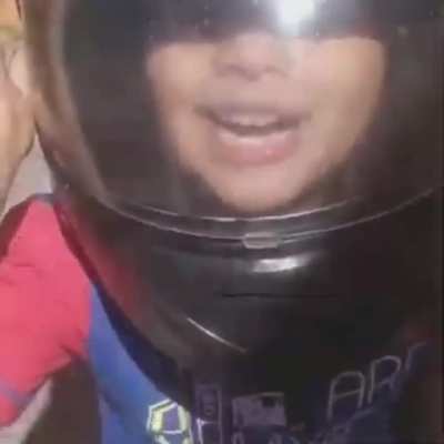 Falar que protege capacete e verdade, mas que não quebro o pescoço e mentira