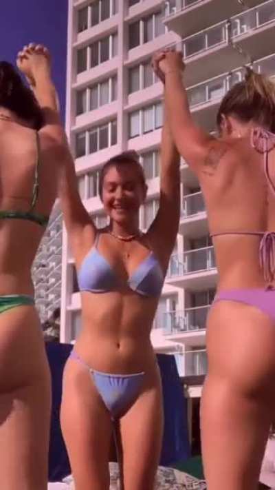 Still one of the best videos 🍑🔥