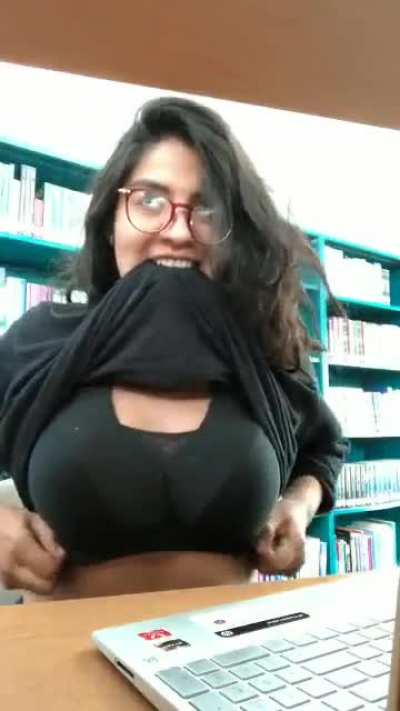 [18+]