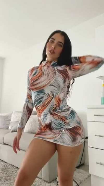 thick thighs saves lives @mari<wbr>asoco<wbr>rroxo