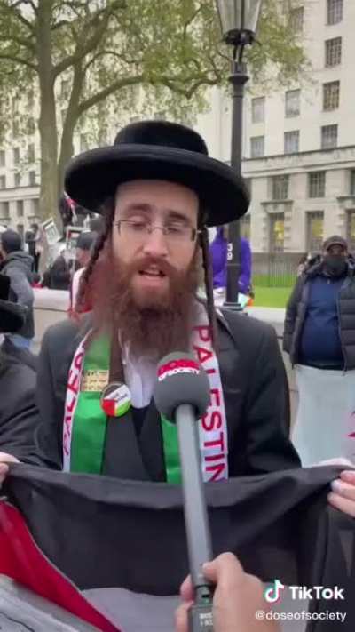 Orthodox Jewish man speaks on Palestine🇵🇸
