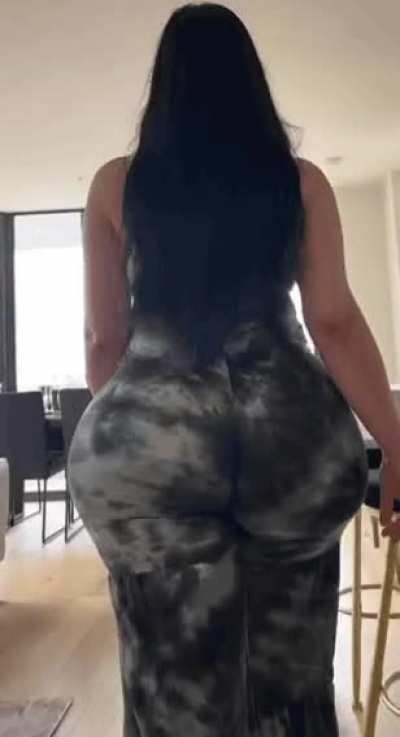 big bolt walk
