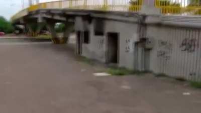 Arm robbery in Ecuador. Live television