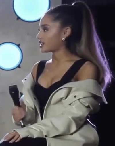 Perfect Ariana my queen