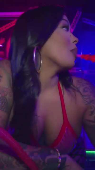 Tatte<wbr>d⬆️Ho<wbr>lly *Link Below*