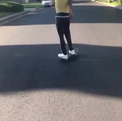 Tracy with the kick flip 😳😳