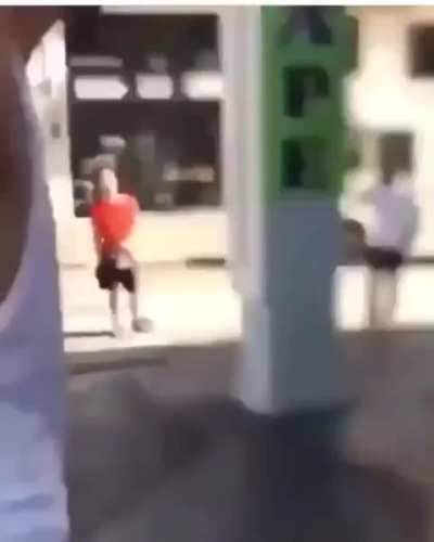 Iâm gonna pick a fight and then run away.