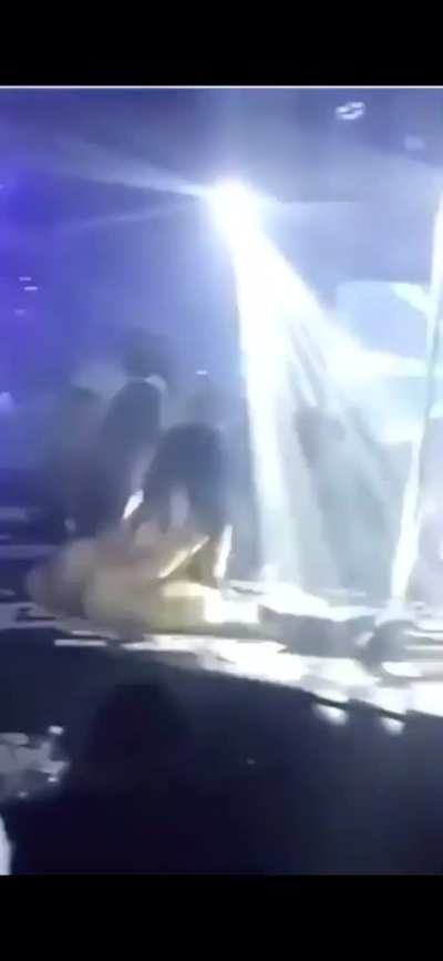 Slev on the floor