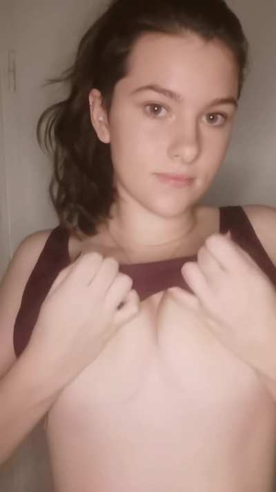 [OC] Feeling a bit shy about my first titty drop!