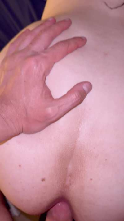19 y/o with a perfect hole got gaped and creampied. I had so much fun using her hole.