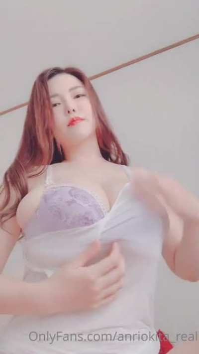 Anri Okita Onlyfans - Small Bra video [Part 1]