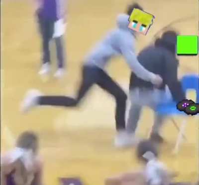 Dre and child fight