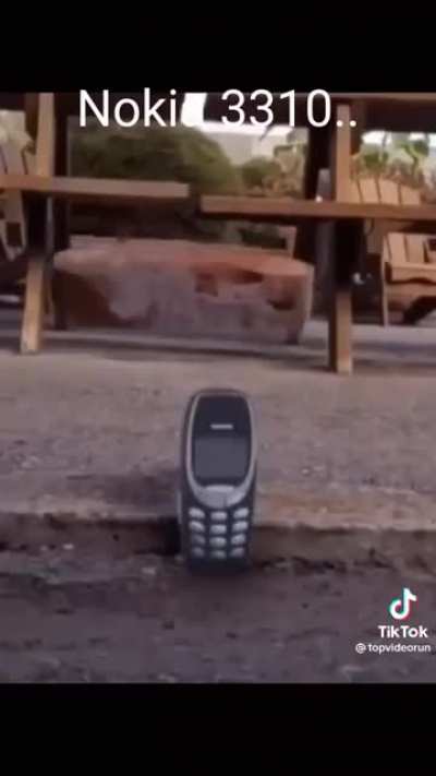 Iphone at it's finest Vs Nokia at it's worst