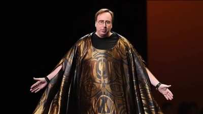 Linux by balenciaga