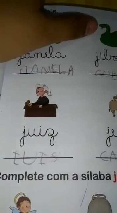 Eu ri tanto que não consegui nem pensar num título