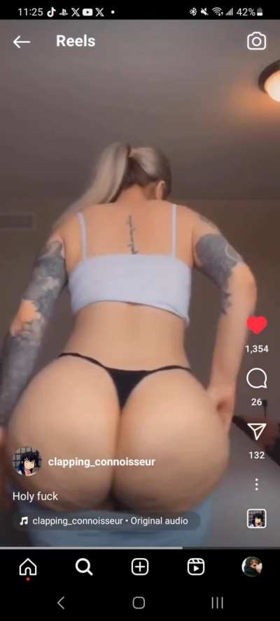 Fat ass jiggle clap.