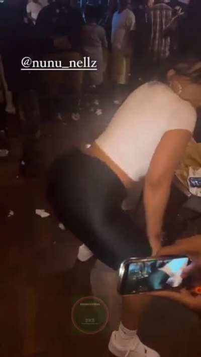Nunu Nellz twerk skills