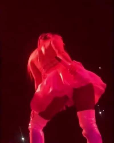 side to side live