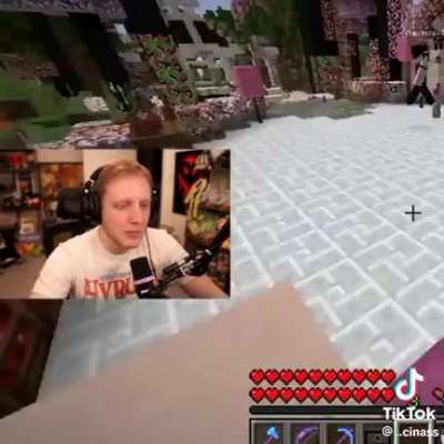 A CARA DO PHIL KKKKKKKKKK