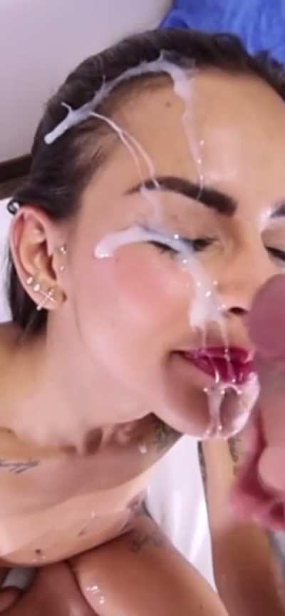 What a beautiful cum covered face