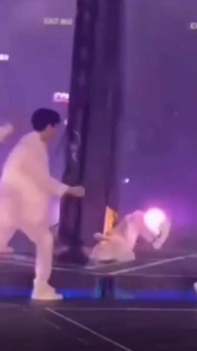 Concert screen falls on dancer