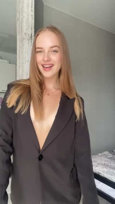 Sexy from any side [f18]