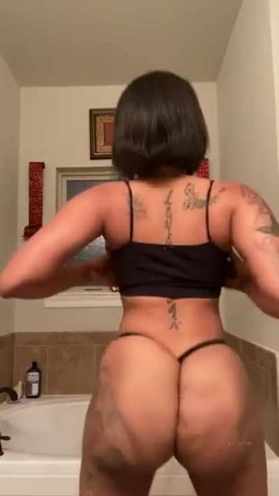 Big ass clap