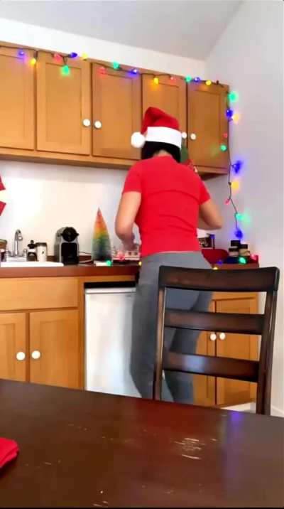 It’s great to see that Bayley and her perfect ass are doing great 🍑