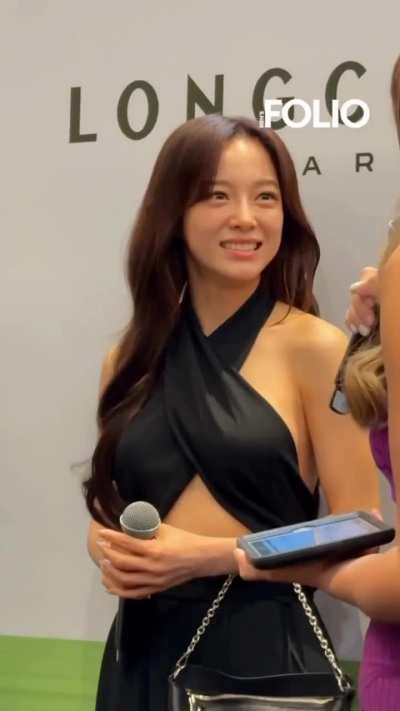 Kim Sejeong 