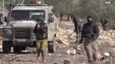 Israeli soldiers use Palestinian child as human shield
