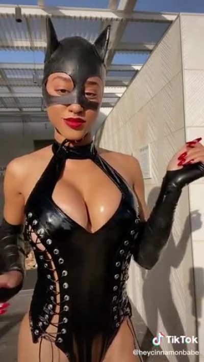 she could kill me and I’ll still apologize