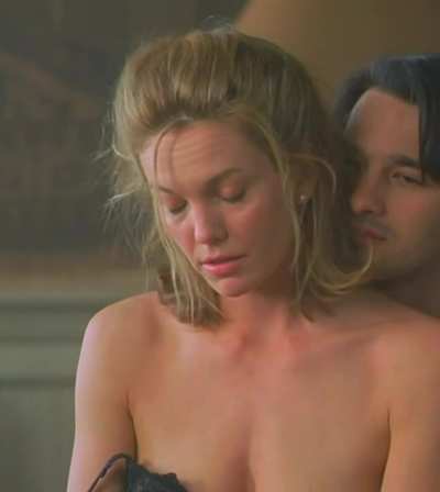 Diane Lane - Grabbing the plot in ‘Unfaithful’
