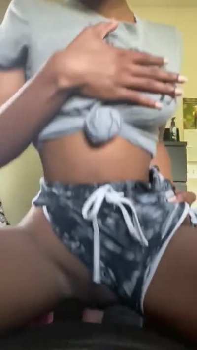 Went to the gym commando and just got home I’m so hard and horny kik-t<wbr>eenst<wbr>ud200<wbr>0