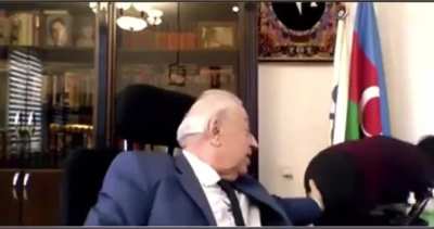 Ahah Türk gene Türklüğünü belli ediyor ( azerbaycan)