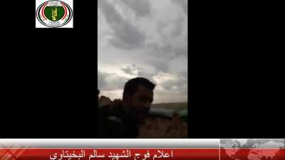 IS fighters rush an Iraqi position in suicide vests after their frontal attack stalls - 2017
