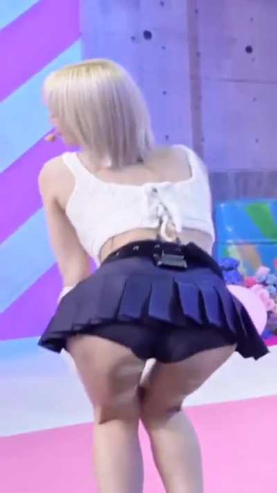 Twice Momo
