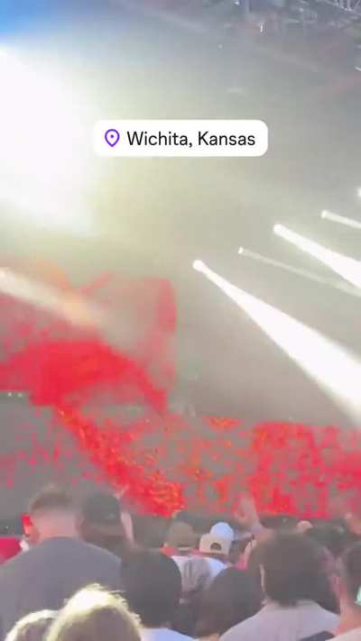 What is this song??! Somewhere Fest - Wichita, KS