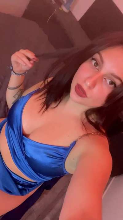 Give me your full attention!
