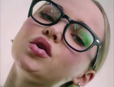 Dove Cameron