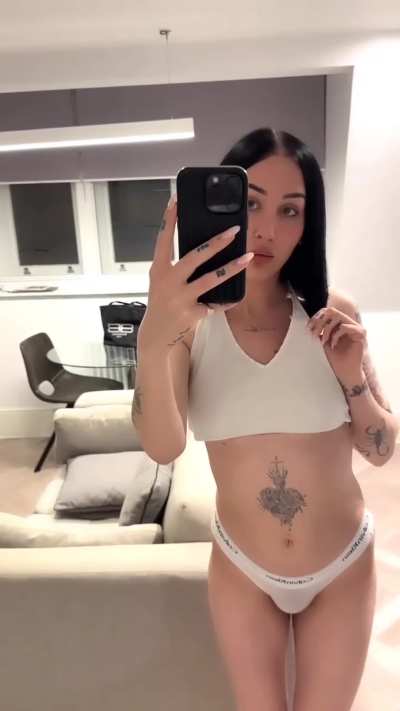 Hey 🤍