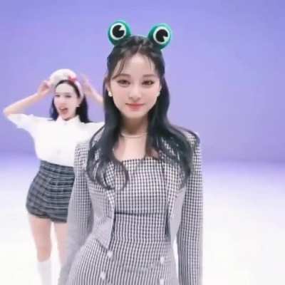 Twice Chou Tzuyu