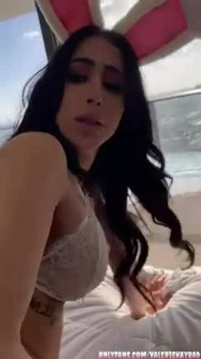 Valerie Kay