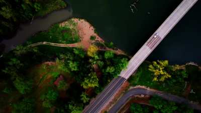 A car crosses over the Sacramento River