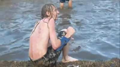 Imagine Just chilling on woodstock when suddenly...