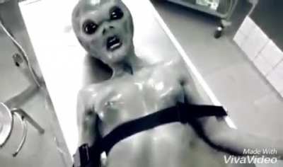 Uzaylı pornosu